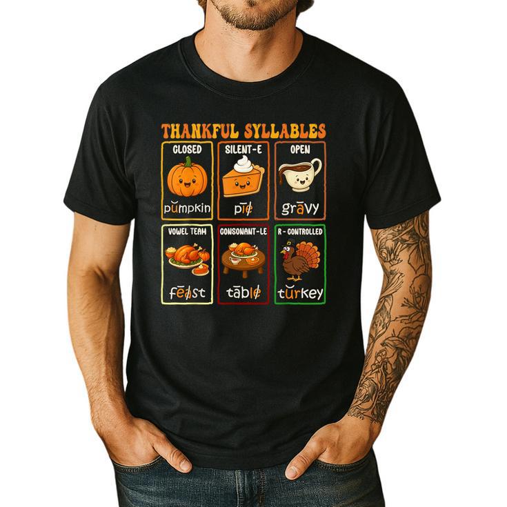 Thankful Syllables Thanksgiving Phonics Reading Teacher Fall Men's Casual T-Shirt