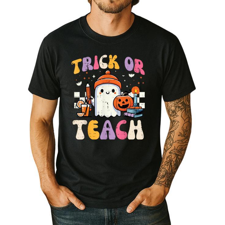 Trick Or Teach Ghost Teacher School Halloween Men Women Men's Casual T-Shirt