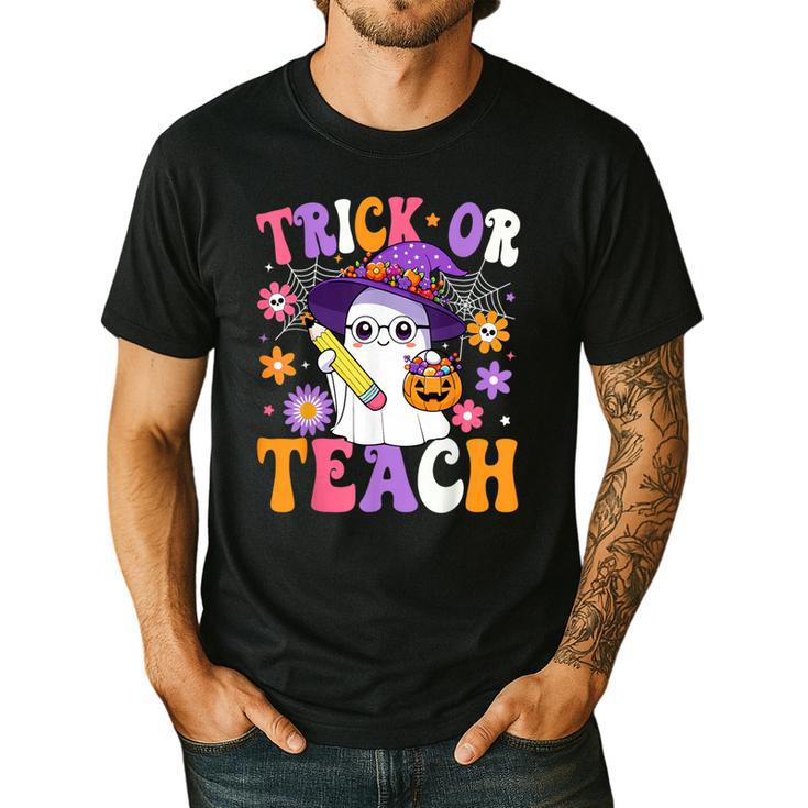 Trick Or Teach Teacher Ghost Teaching Fun Halloween Teacher Men's Casual T-Shirt