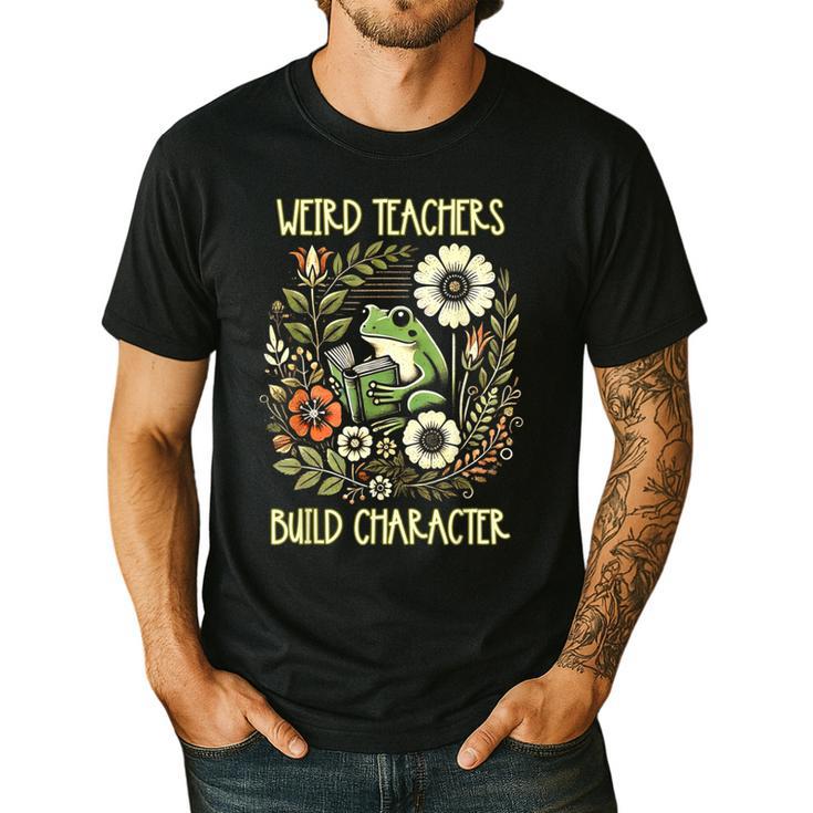 Weird Teachers Build Character Frog Reading Book Librarian Men's Casual T-Shirt