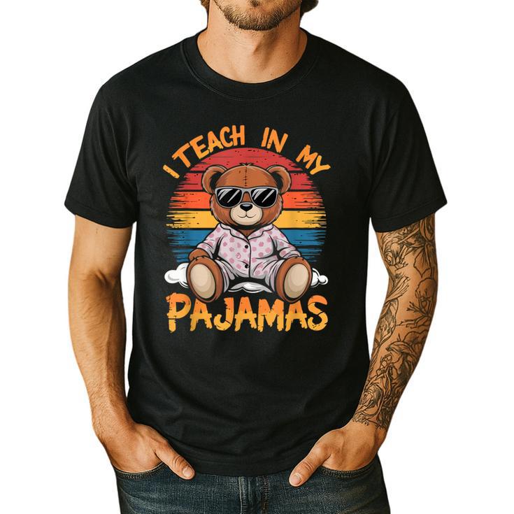 I Teach In My Pajamas Teacher Sunset Bear Retro Men's Casual T-Shirt