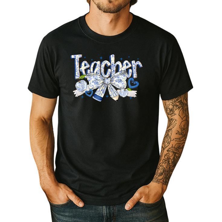 Teacher Blue Chinoiserie Coquette Bow Heart Teacher Life Men's Casual T-Shirt