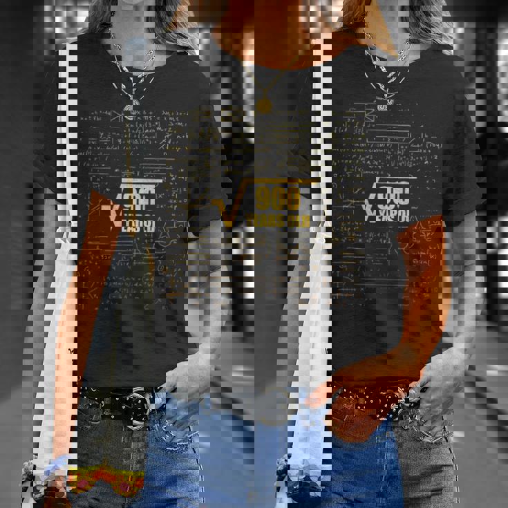 30歳の誕生日 四角根 900 30歳 算数 楽しい Tシャツ 彼女への贈り物