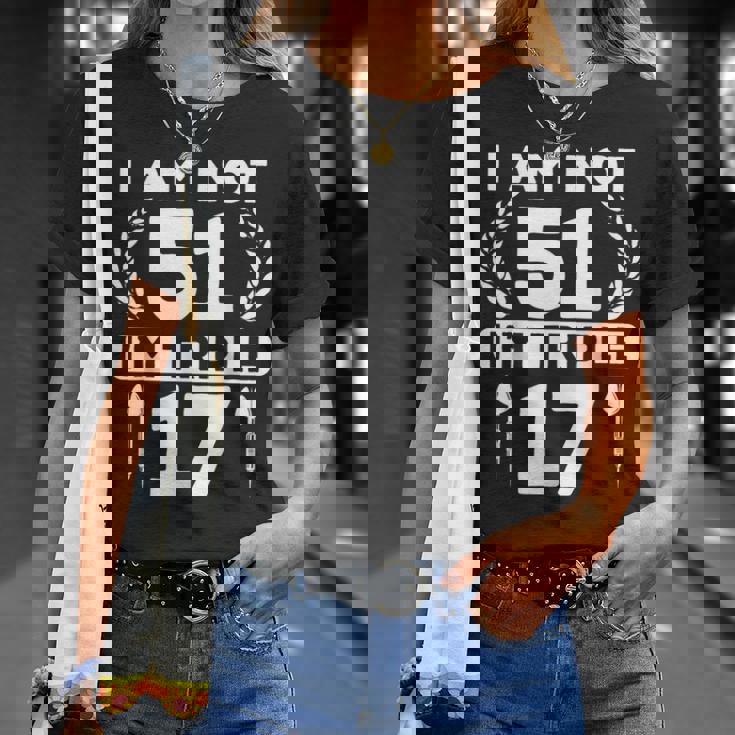 51歳の誕生日 ダーツプレイヤー おもしろダーツ Tシャツ 彼女への贈り物