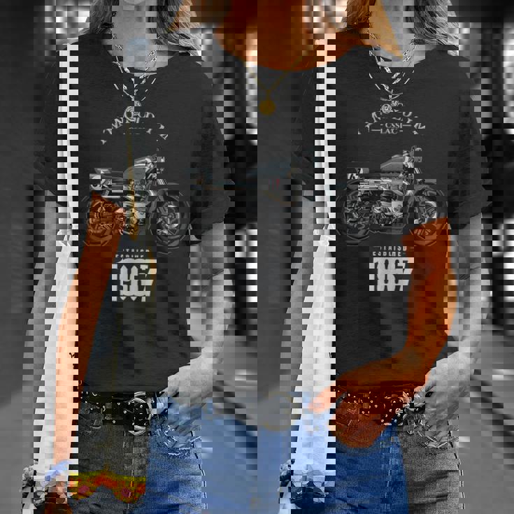 57 歳の誕生日男性オートバイ バイクに乗る人 1967 Tシャツ 彼女への贈り物