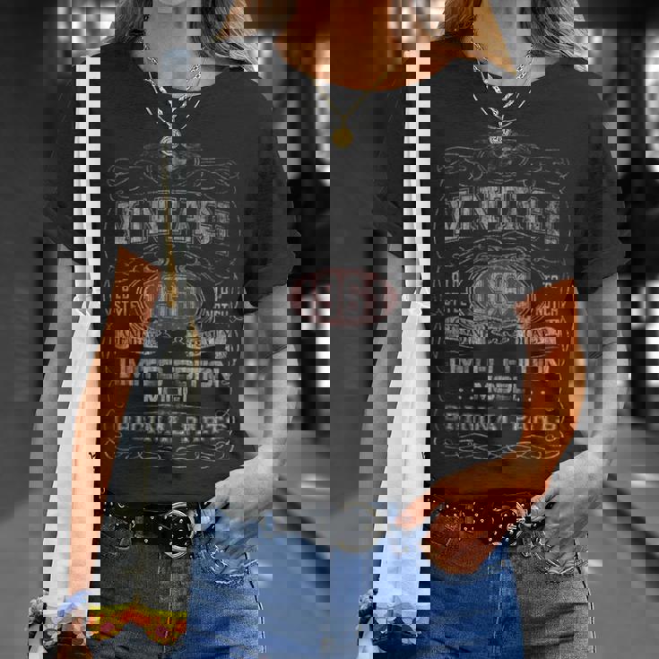 61歳の誕生日ギフト ヴィンテージ 1961年生まれ 1961年 Tシャツ 彼女への贈り物