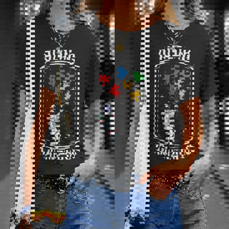 Building Connection Astronaut Autism Tシャツ 彼女への贈り物