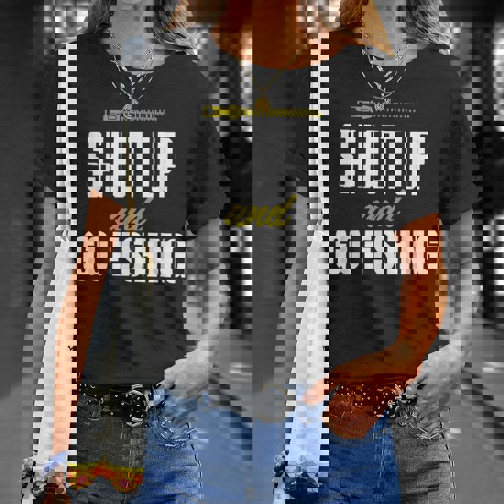hut Up And Go Fishing Fisher Lover Fish Fishing Tシャツ 彼女への贈り物