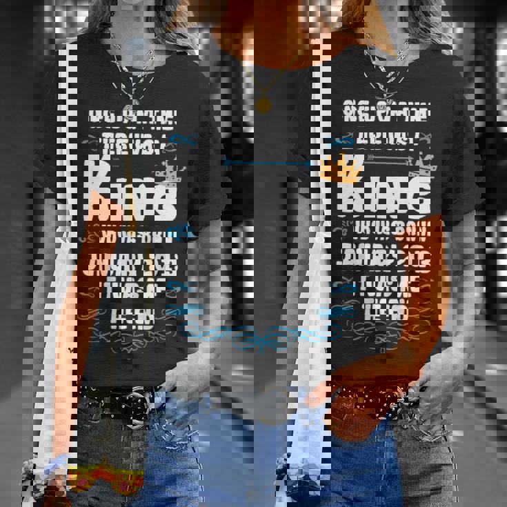 Había Unaez Un Rey Cumpleaños De Enero De 2013 Manga Larga Camiseta unisex Regalos para ella