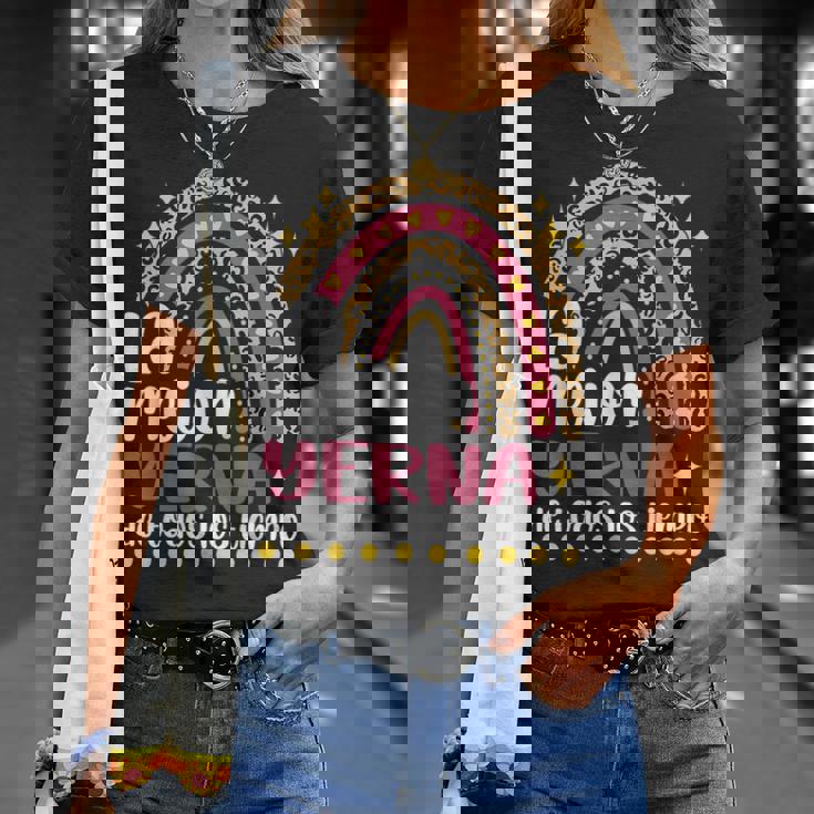 La Mejor Yerna Divertido Regalo Para Nuera Joven Cumpleaños Camiseta unisex Regalos para ella