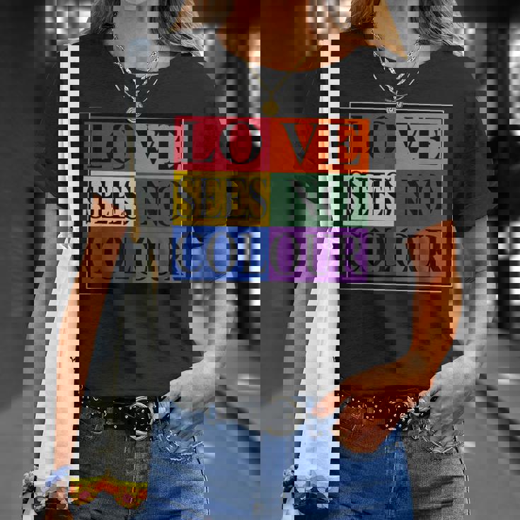 Loveees No Color Tシャツ 彼女への贈り物