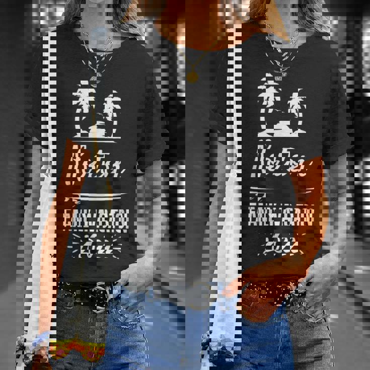 Norton ファミリーバケーション トロピカルグループトリップ ビーチ Tシャツ 彼女への贈り物