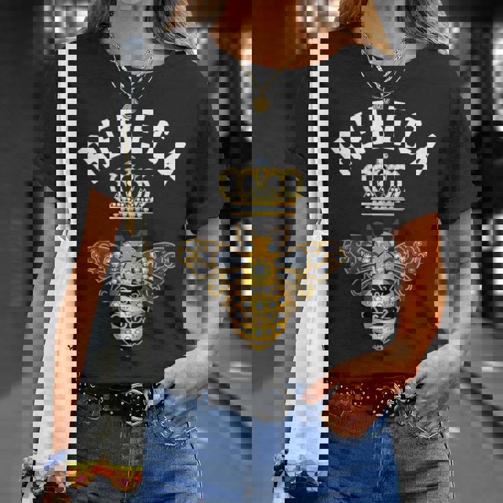 Rebeca Nombre Rebeca Regalos De Cumpleaños Reina Corona Abeja Rebeca Camiseta unisex Regalos para ella