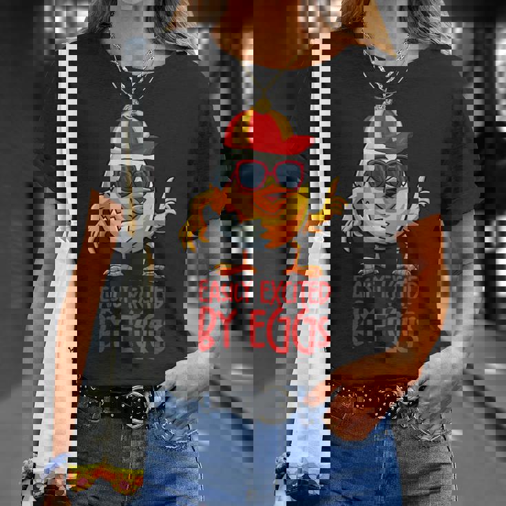 おもしろエッグが簡単に興奮するエッグ。 Tシャツ 彼女への贈り物