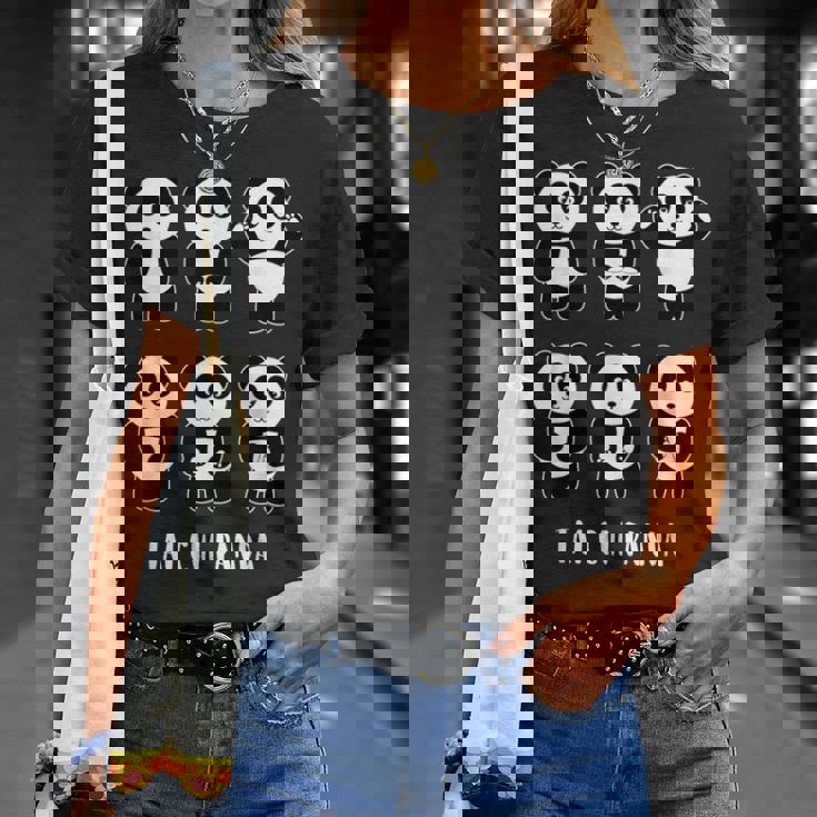 かわいいパンダ 太極拳 格闘技ギフト Tシャツ 彼女への贈り物