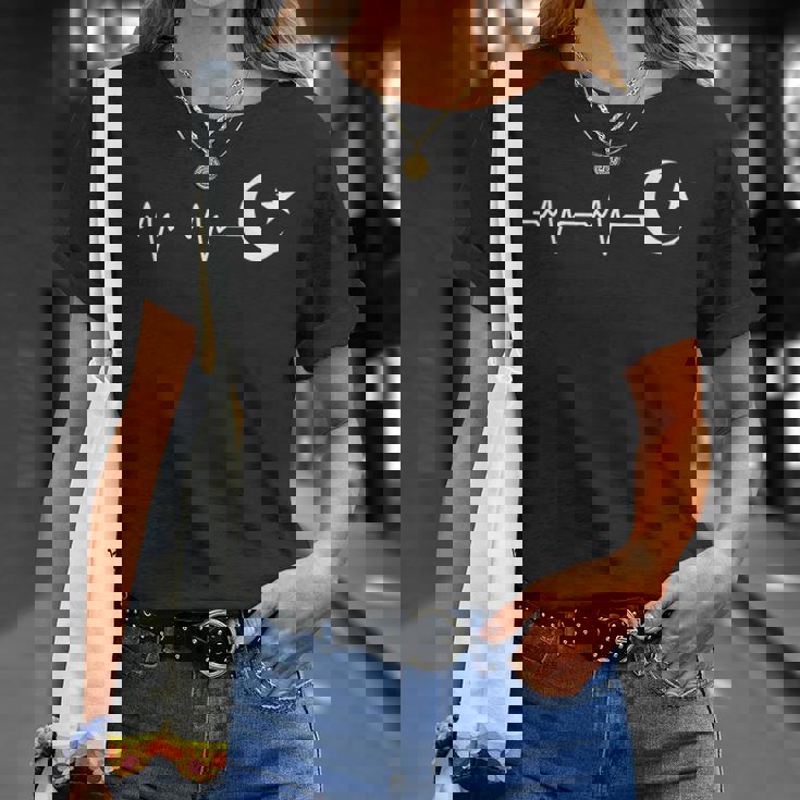 イスラム教のシンボル イスラム教のイスラム教徒のサイン ハートビート イスラム教の三日月形 Tシャツ 彼女への贈り物