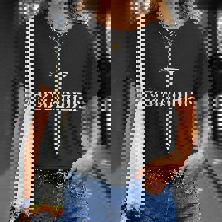 エクスカリバー アーサー王の石の中の伝説の剣 Tシャツ 彼女への贈り物