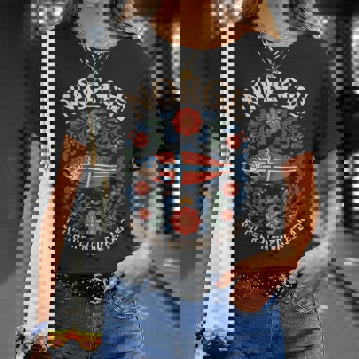 サーモン ノルウェー Rosemaling 花柄 フィヨルド 自然 Norge Tシャツ 彼女への贈り物