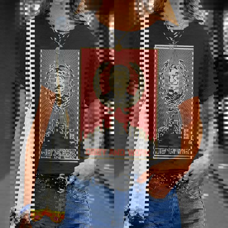 スターリンsovi8ヴィンテージプロパガンダに従い、働きます。 Tシャツ 彼女への贈り物