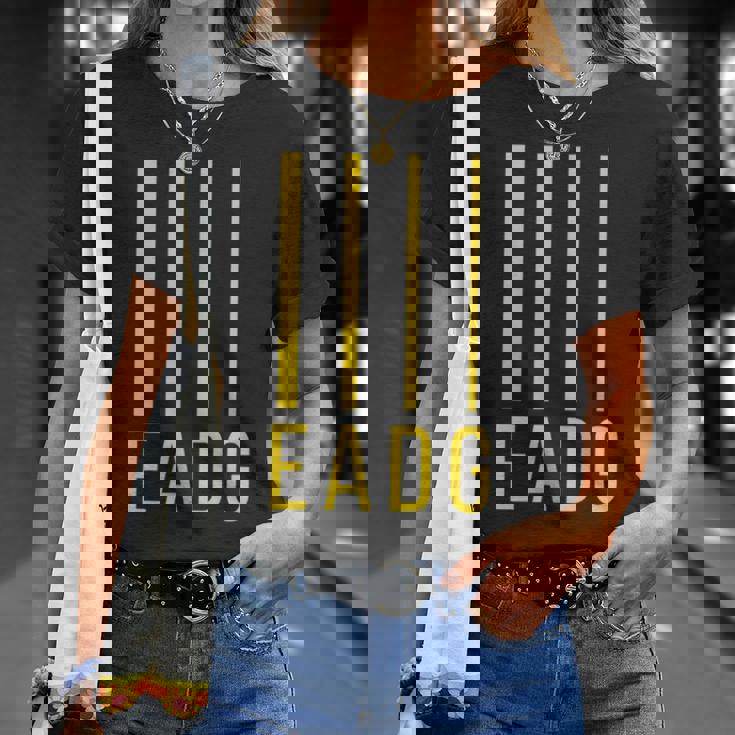 ベースプレーヤーギタリスト Eadg 4弦ベースギター Tシャツ 彼女への贈り物