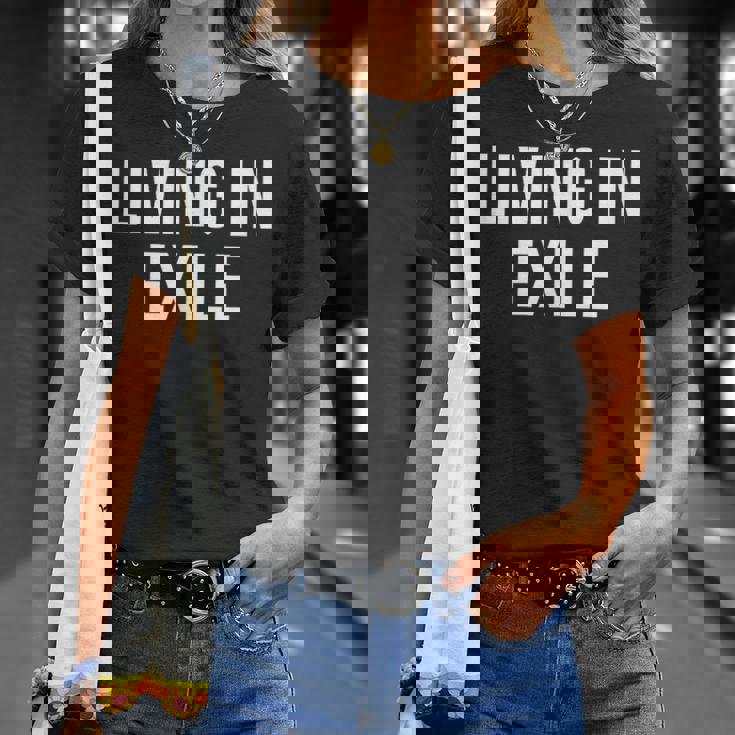リヴィング・イン・エグザイル Tシャツ 彼女への贈り物