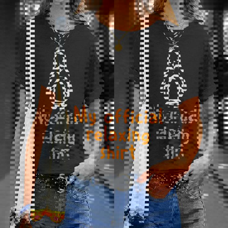 公式ペンギンリラックスタイムジョークミニマル癒し Tシャツ 彼女への贈り物