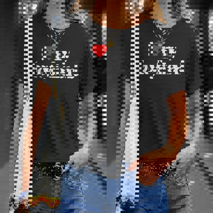 彼氏を愛してる I Love My Boyfriend Tシャツ 彼女への贈り物
