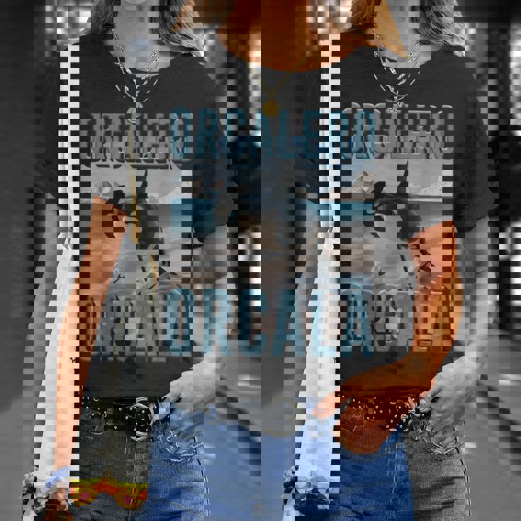 面白い Ai生成 モンスター 流行 オルカレロ オルカラ オルカ Tシャツ 彼女への贈り物