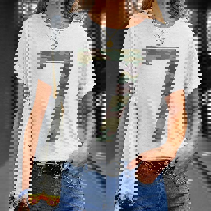 7 ジャージ ユニフォーム バーシティ スポーツ 迷彩 カモフラージュ 7Th Tシャツ 彼女への贈り物