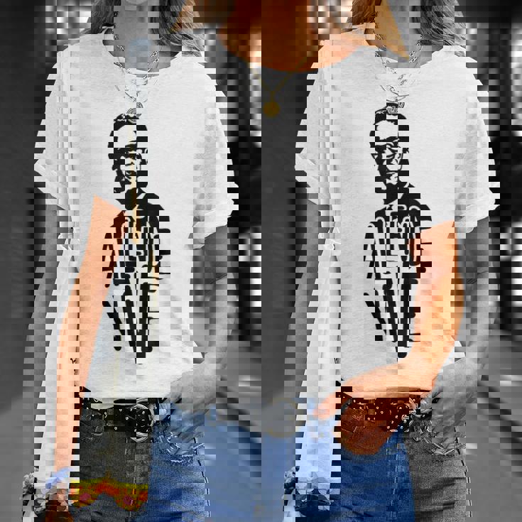 サルバドール・アジェンデ チリ社会主義者 Tシャツ 彼女への贈り物