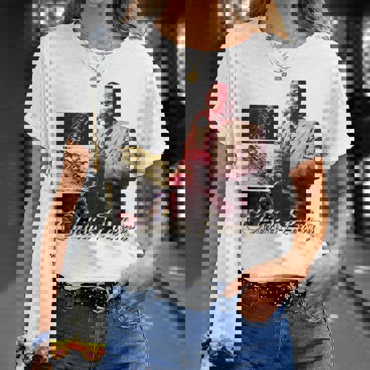 チャーリー_002_Back Printed Tシャツ 彼女への贈り物