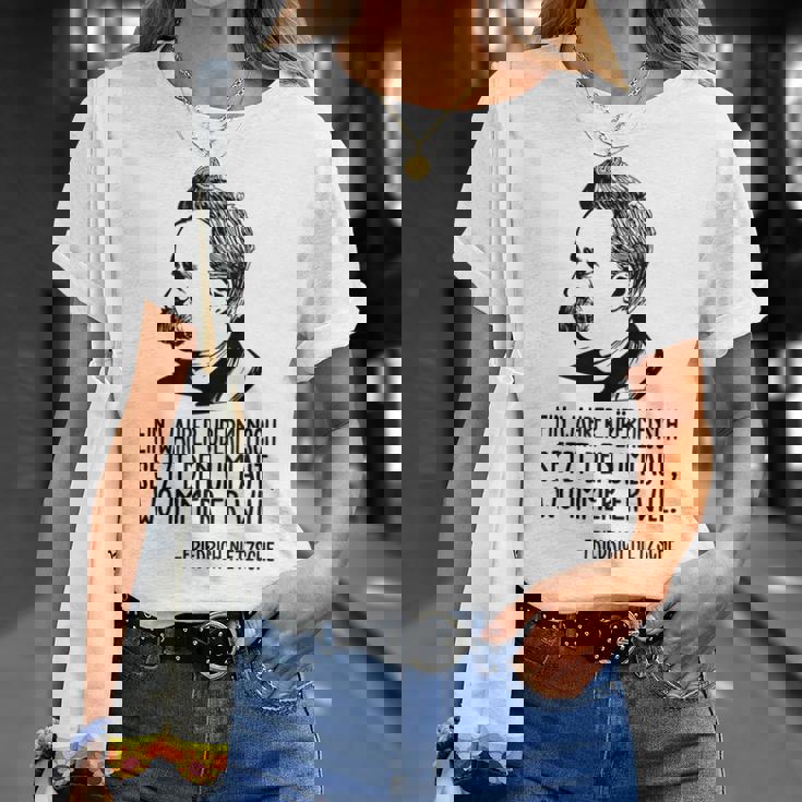 フリードリヒ・ニーチェ哲学 ドイツ哲学 Tシャツ 彼女への贈り物
