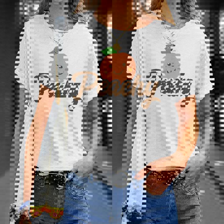 桃 かわいい 可愛い 服 桃 イラスト Tシャツ 彼女への贈り物