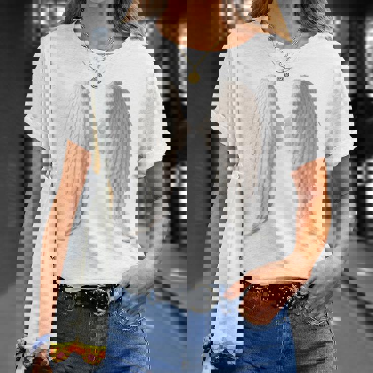背面にリアルな白い天使の羽。 Tシャツ 彼女への贈り物