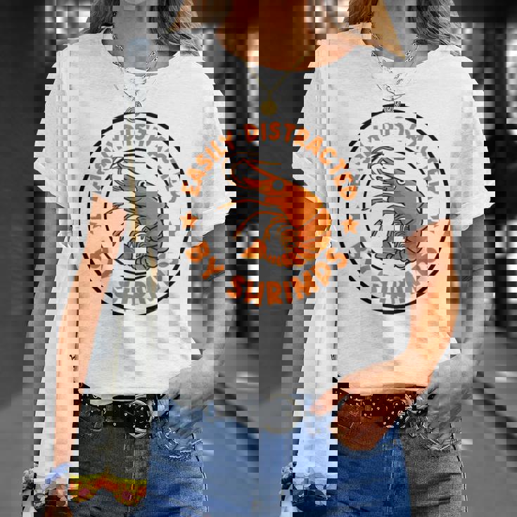 魚介類と海老に気を取られて 面白い海老 Tシャツ 彼女への贈り物