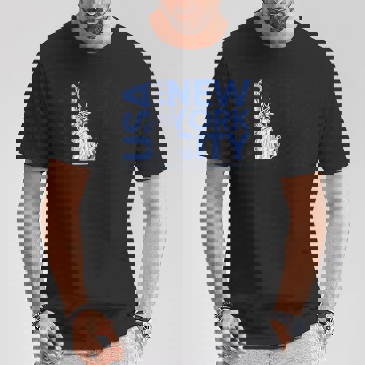 Cool Nyc New York Citytatue Of Liberty With Usa Flag Tシャツ 面白い贈り物