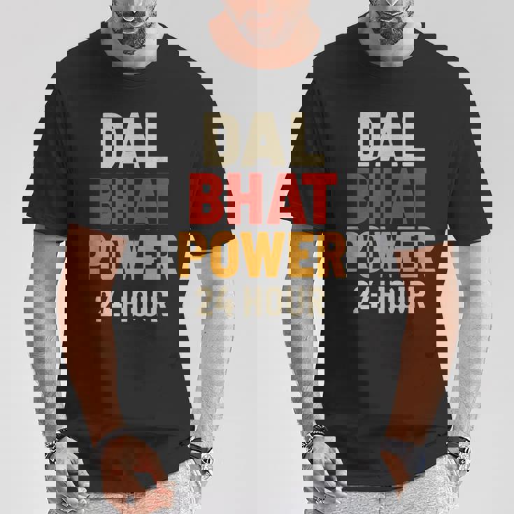 Dal Bhat Power 24 Hour ネパールトレッキングデザイン Tシャツ 面白い贈り物
