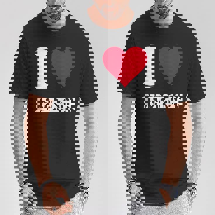 Red Heart I Love Lebron Tシャツ 面白い贈り物