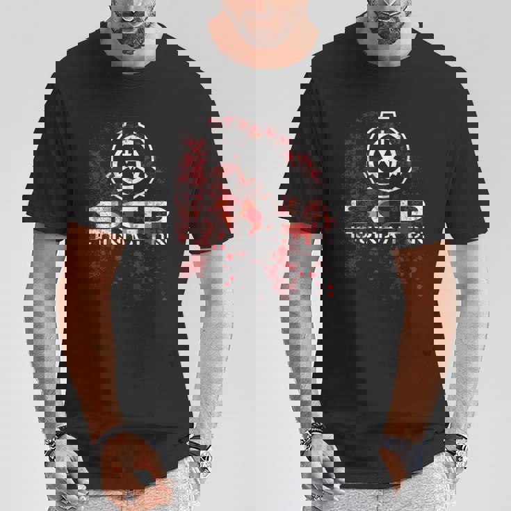 Scp、財団、血で 長袖tシャツ Tシャツ 面白い贈り物