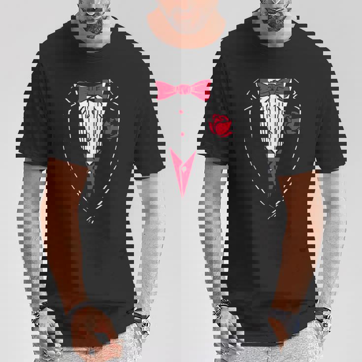 かわいいレッドパピヨンとローズのタキシード。 Tシャツ 面白い贈り物