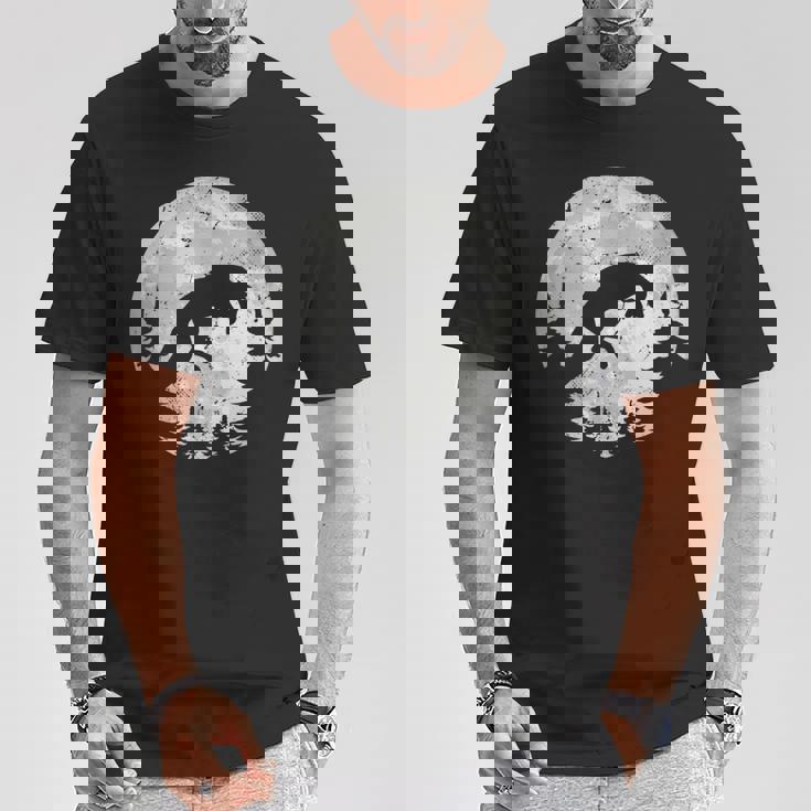 きつね 北海道 ムーンフォックスジャンプ 動物の自然を探している Tシャツ 面白い贈り物