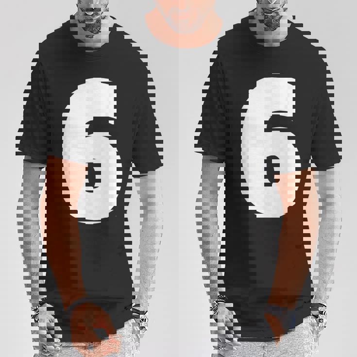 タイポグラフィ 太字表示 6番 数字 6 Tシャツ 面白い贈り物