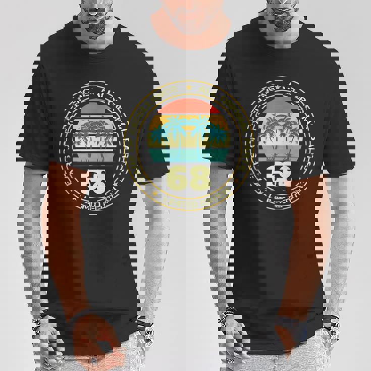 ヴィンテージ 68歳の誕生日のデコレーション 男性用 68歳の誕生日 Tシャツ 面白い贈り物