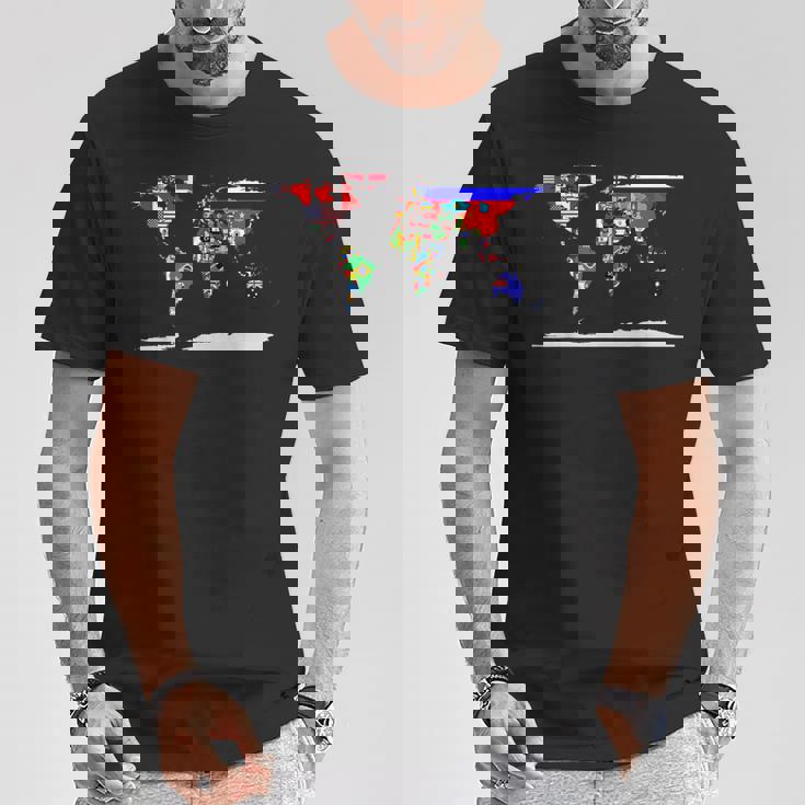 世界地図と世界の国の旗 Tシャツ 面白い贈り物