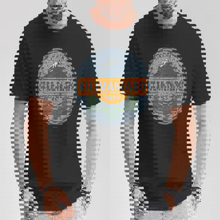 旅行 アフリカ タンザニア セレンゲティ キリマンジャロ山 バケーション Tシャツ 面白い贈り物