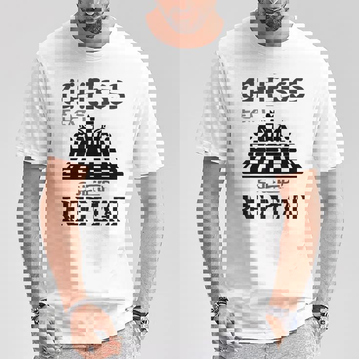 Chess Play チェス盤 チェスマット ギフトアイデア Tシャツ 面白い贈り物