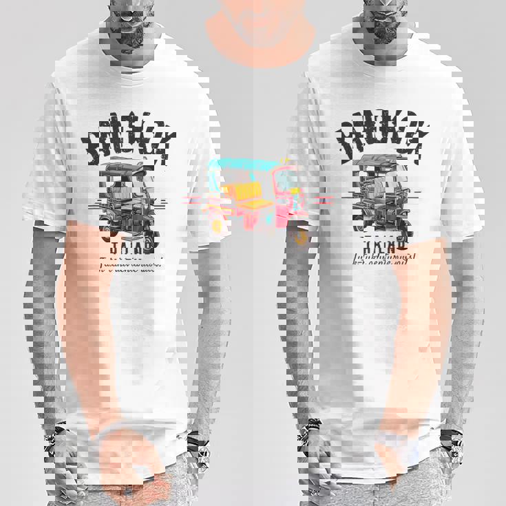 ヴィンテージ トゥクトゥク バンコク タイ Tシャツ 面白い贈り物