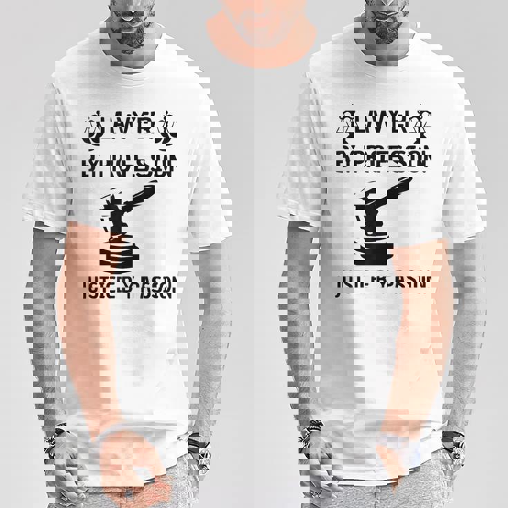 弁護士 法律 格言 法学者 デザイン 弁護士 Tシャツ 面白い贈り物