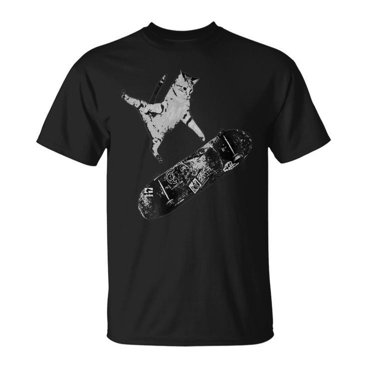 Cat On Skateboard Graphic – Kitten On Skateboard T-Shirt - Seseable