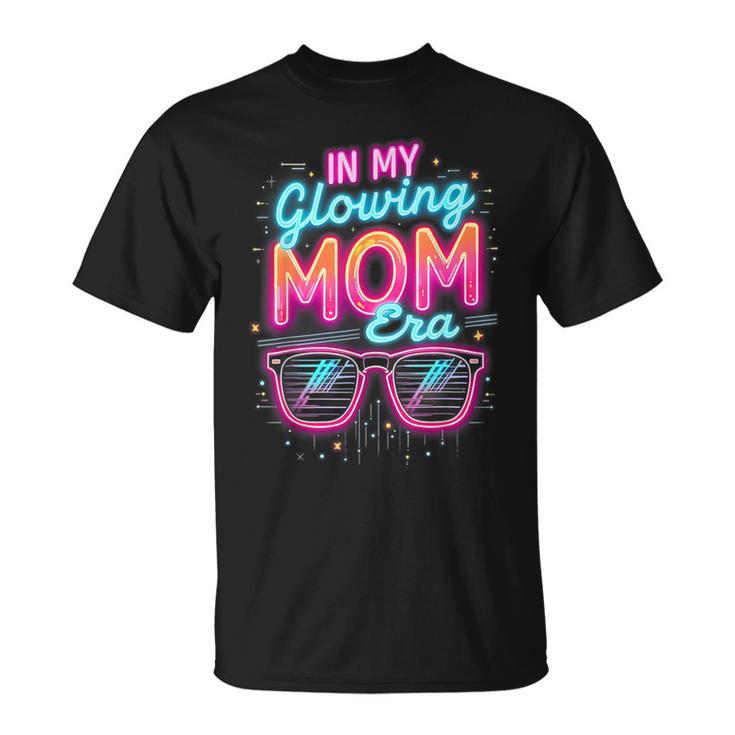 In My Glowing Mom Era Groovy Colorful Bright T-Shirt